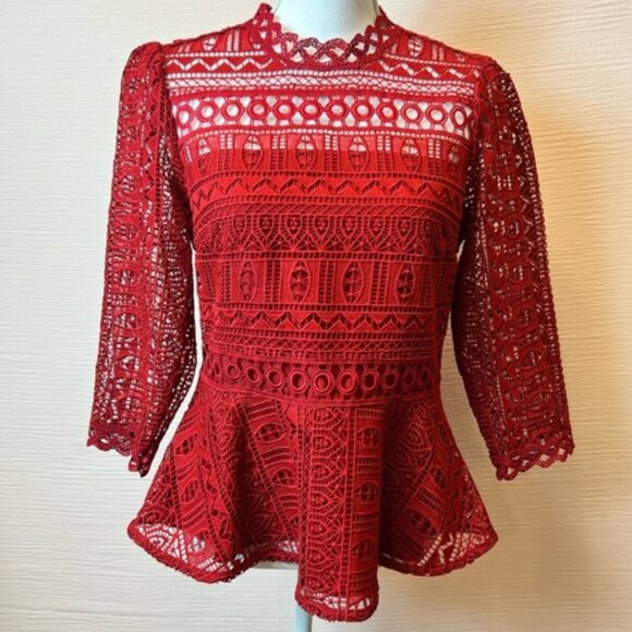 Moulinette Soerus Anthropologie Red Eyelet Lace Peplum Top Feminine Indie Size 6 - Picture 2 of 8
